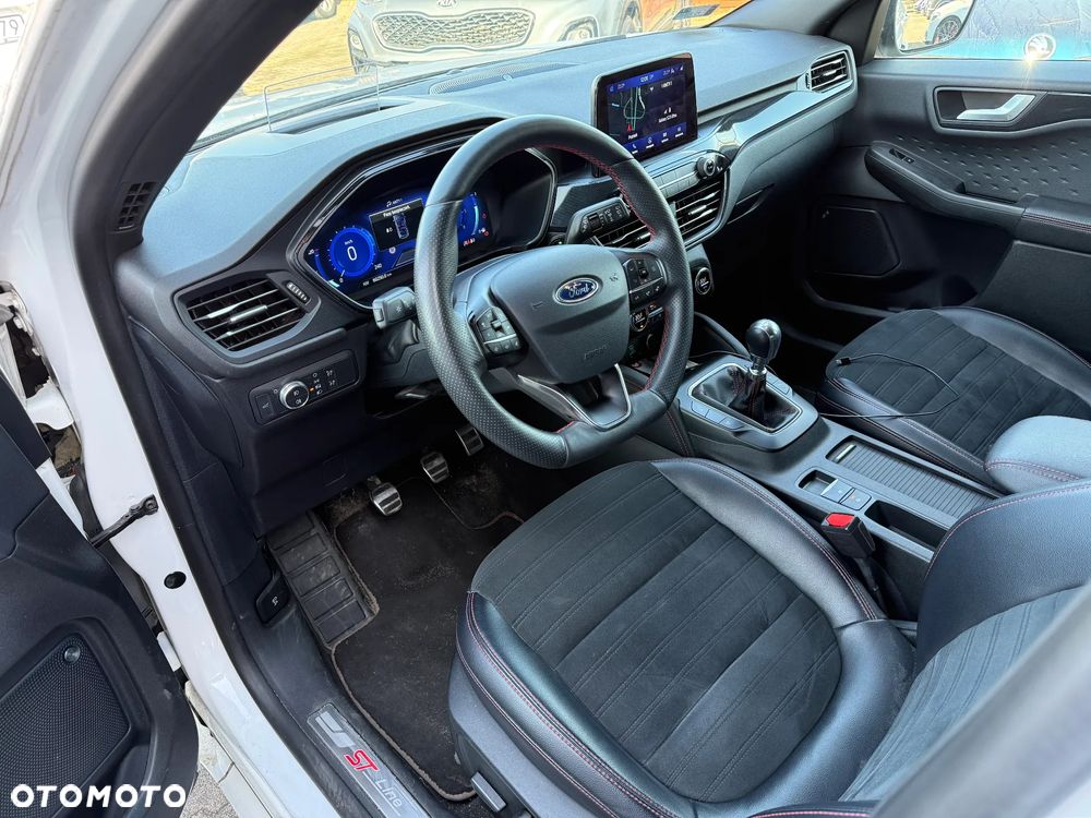 Ford Kuga 2.0 TDCi FWD ST-Line - 9