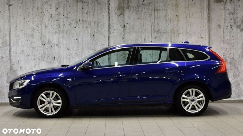 Volvo V60 D4 Drive-E Ocean Race - 1
