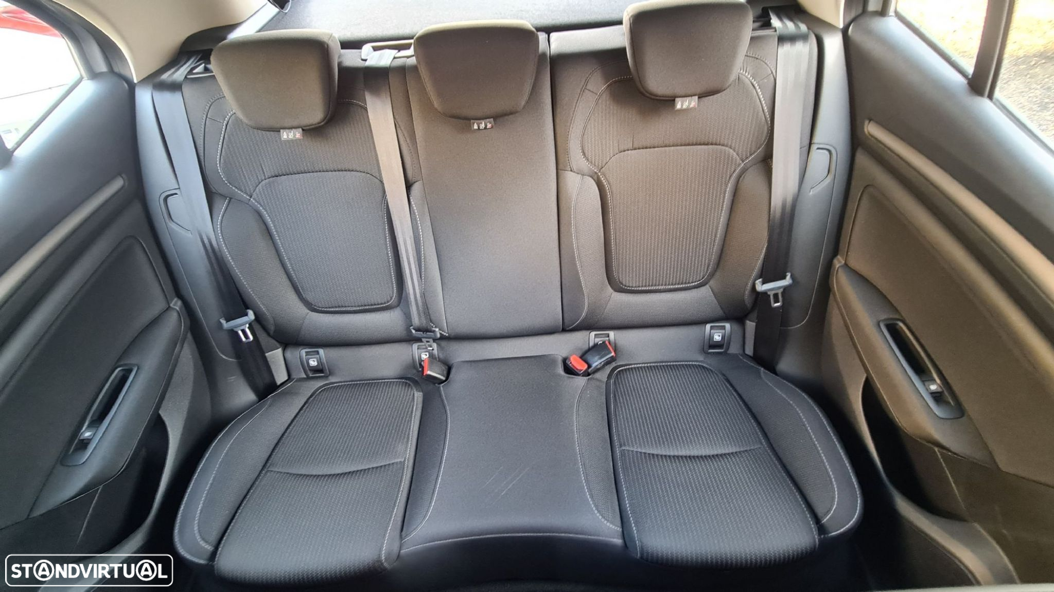 Renault Mégane 1.5 Blue dCi Intens EDC - 42