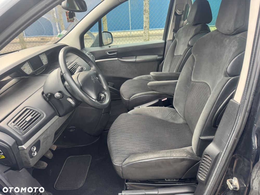 Citroën C8 2.0 HDi Exclusive - 16