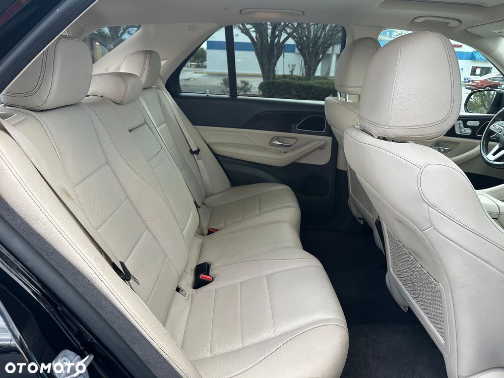 Mercedes-Benz GLE - 10