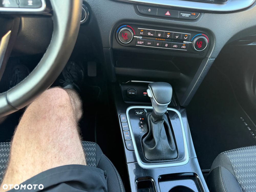 Kia XCeed 1.6 GDI PHEV L DCT - 14