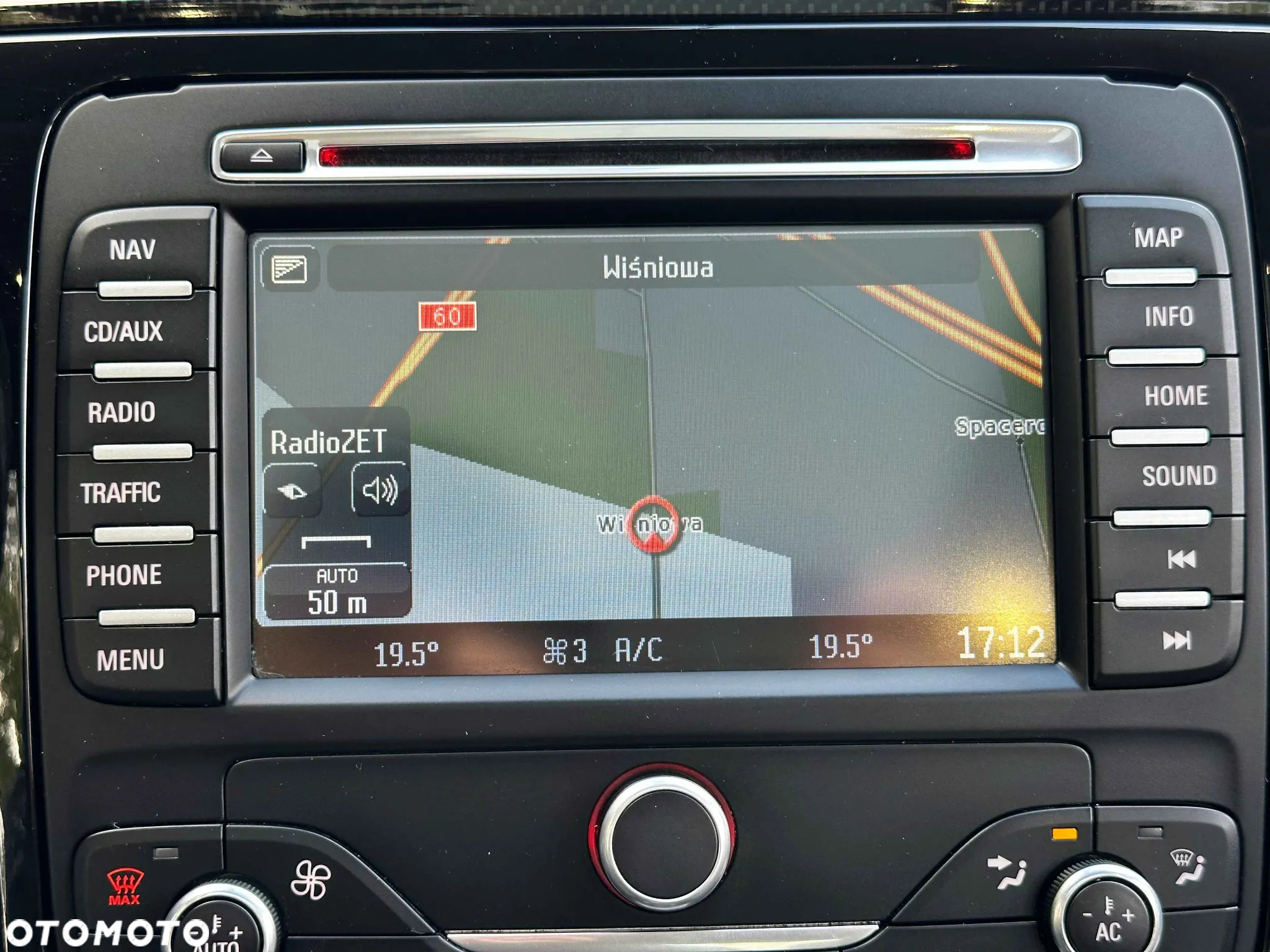 Ford S-Max 2.0 EcoBoost Titanium X - 30
