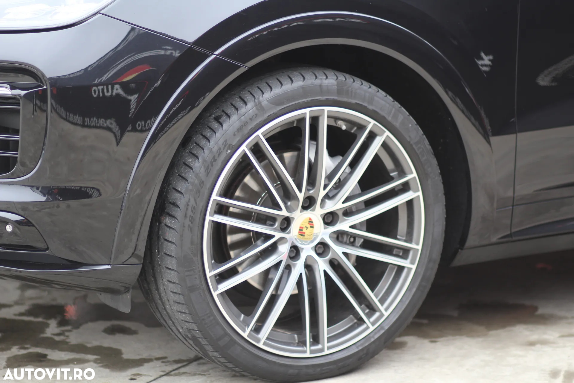 Porsche Cayenne Coupe Standard - 25