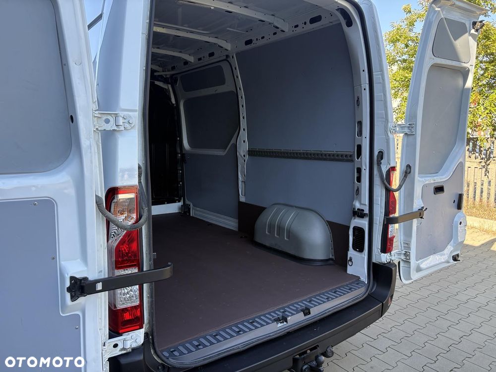 Renault Master - 33
