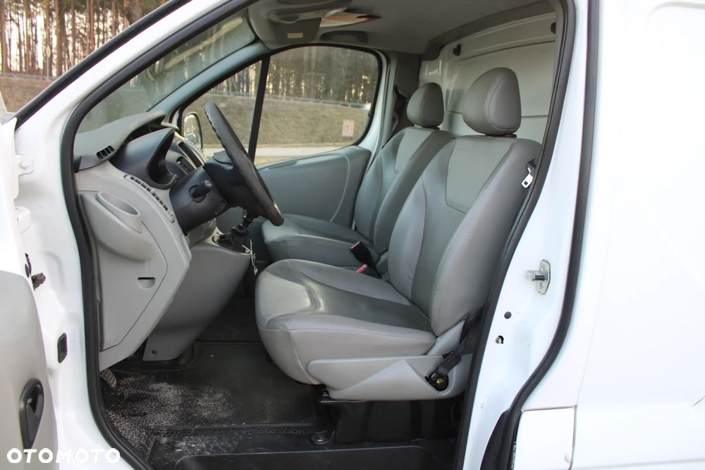Renault Trafic - 14
