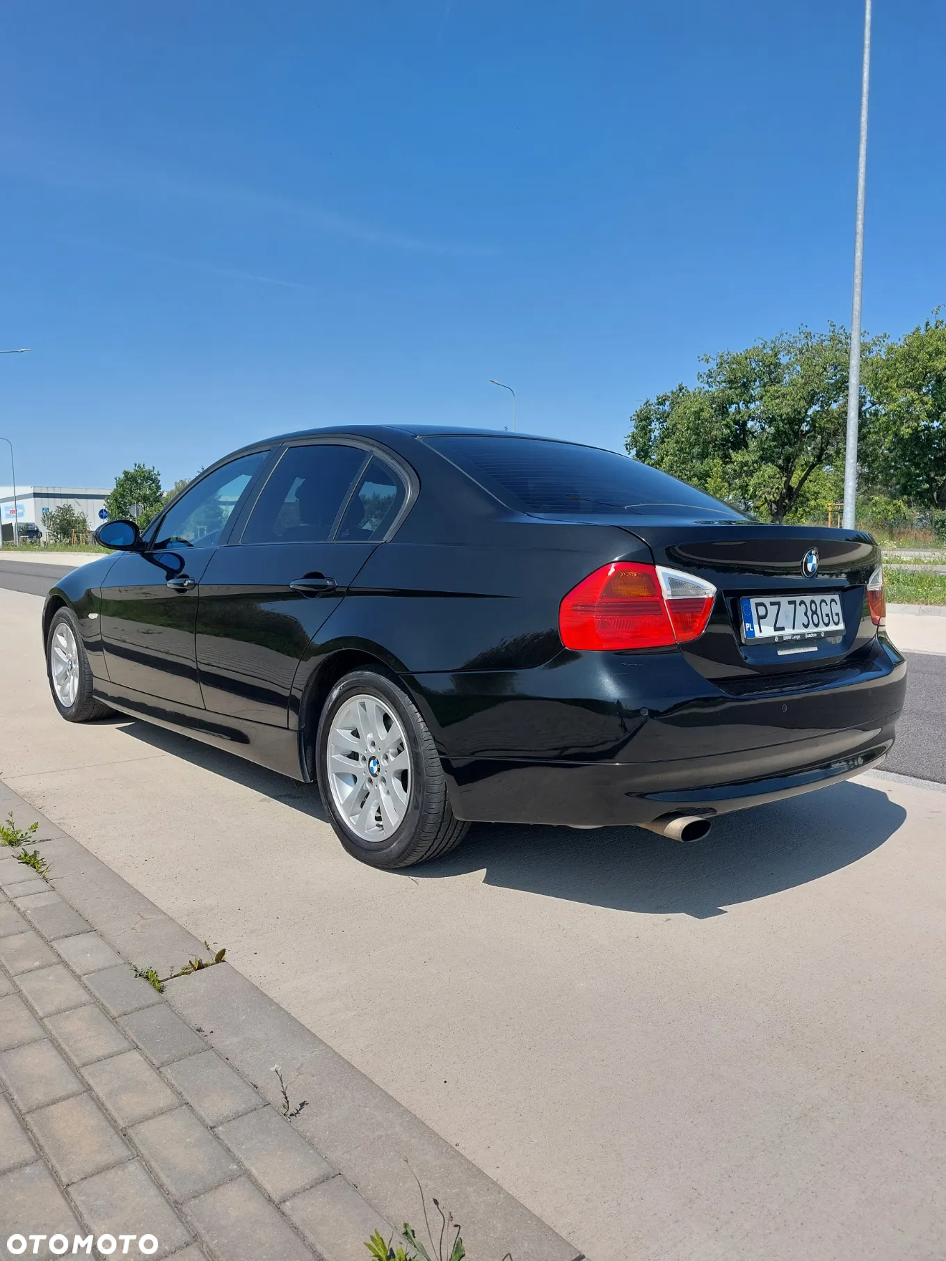 BMW Seria 3 320i - 5