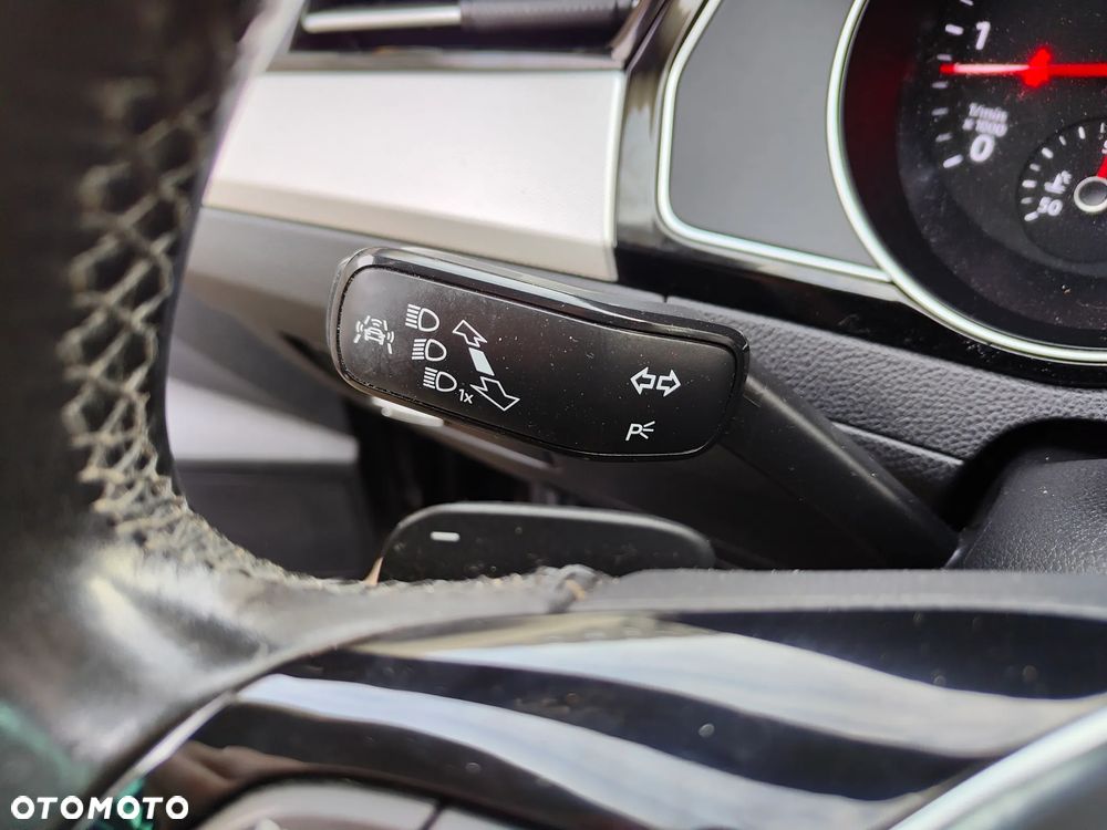 Volkswagen Passat 2.0 TDI SCR DSG Highline - 25