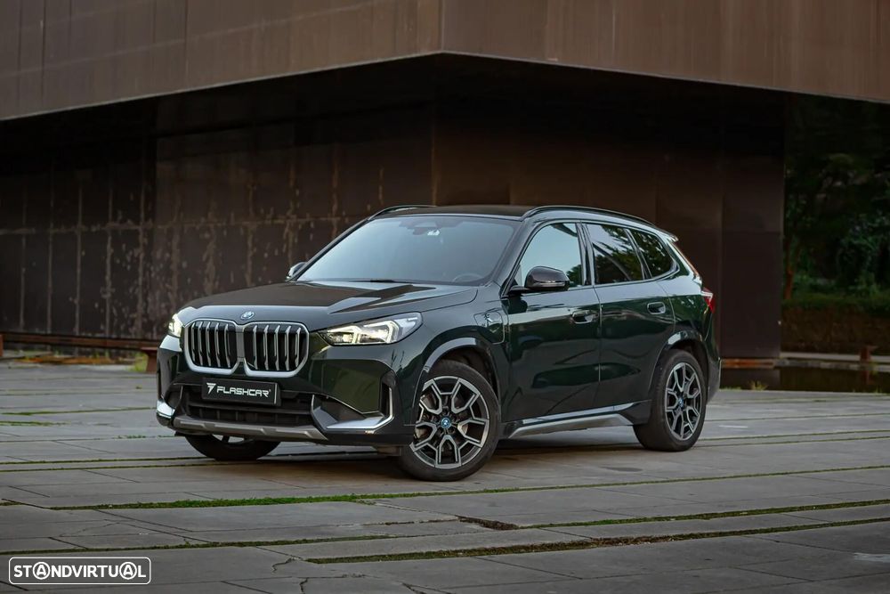 BMW X1 xDrive30e - 12