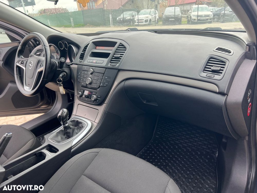 Opel Insignia 2.0 CDTi ECOTEC - 5