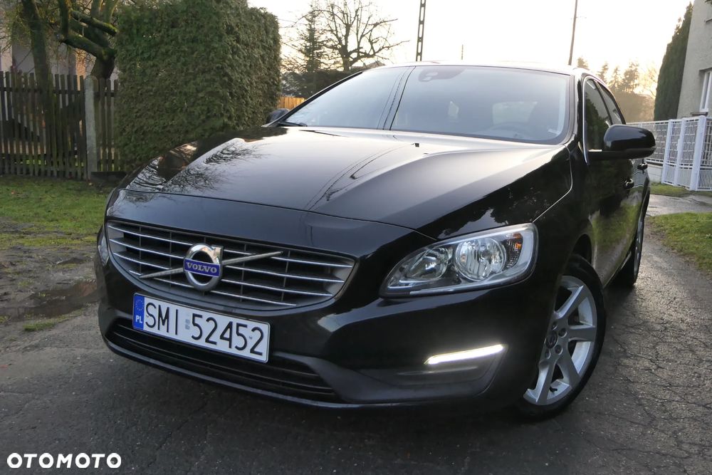 Volvo V60 D2 Drive-E Momentum - 6