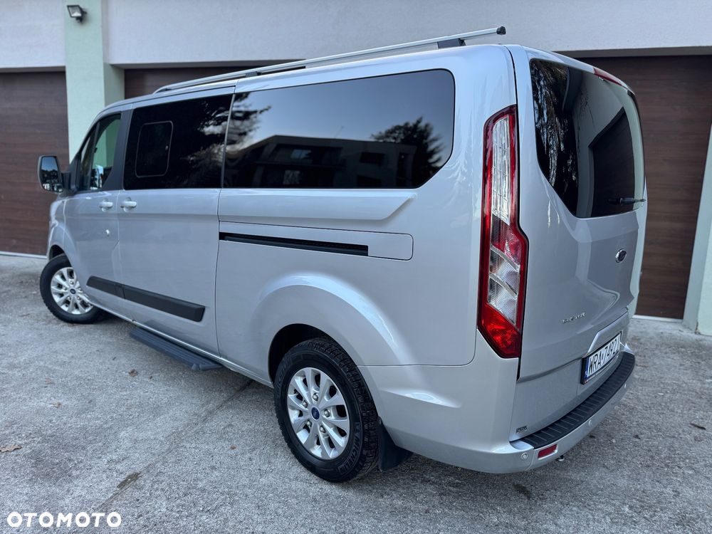Ford Tourneo Custom 2.0 EcoBlue L2 Titanium - 16