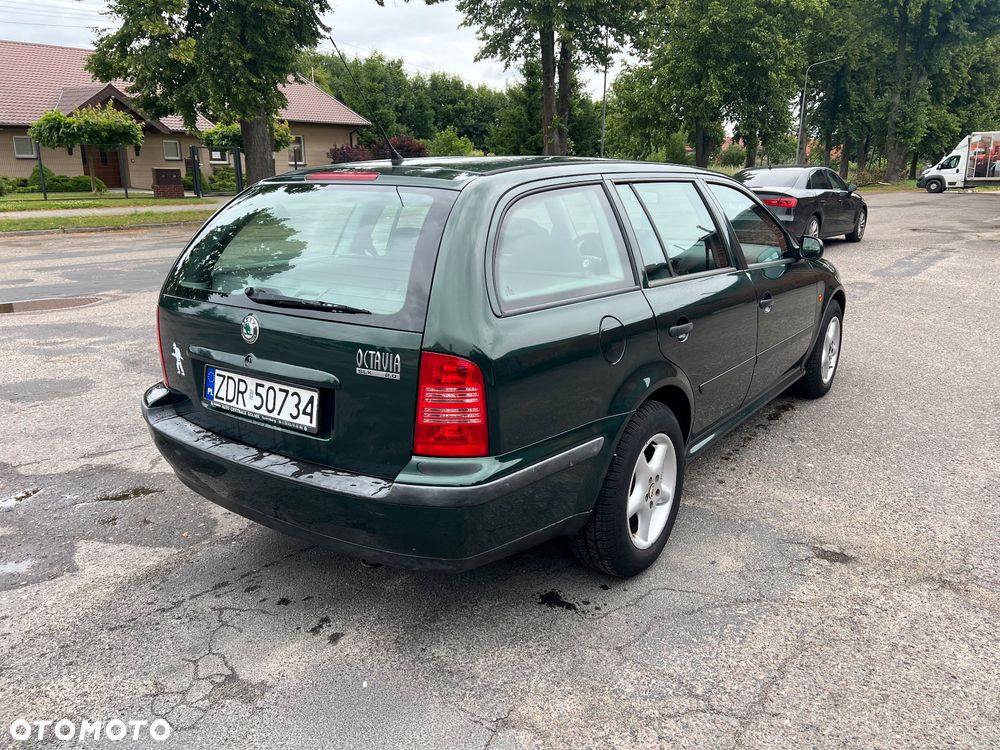 Skoda Octavia 2.0 GLX - 4