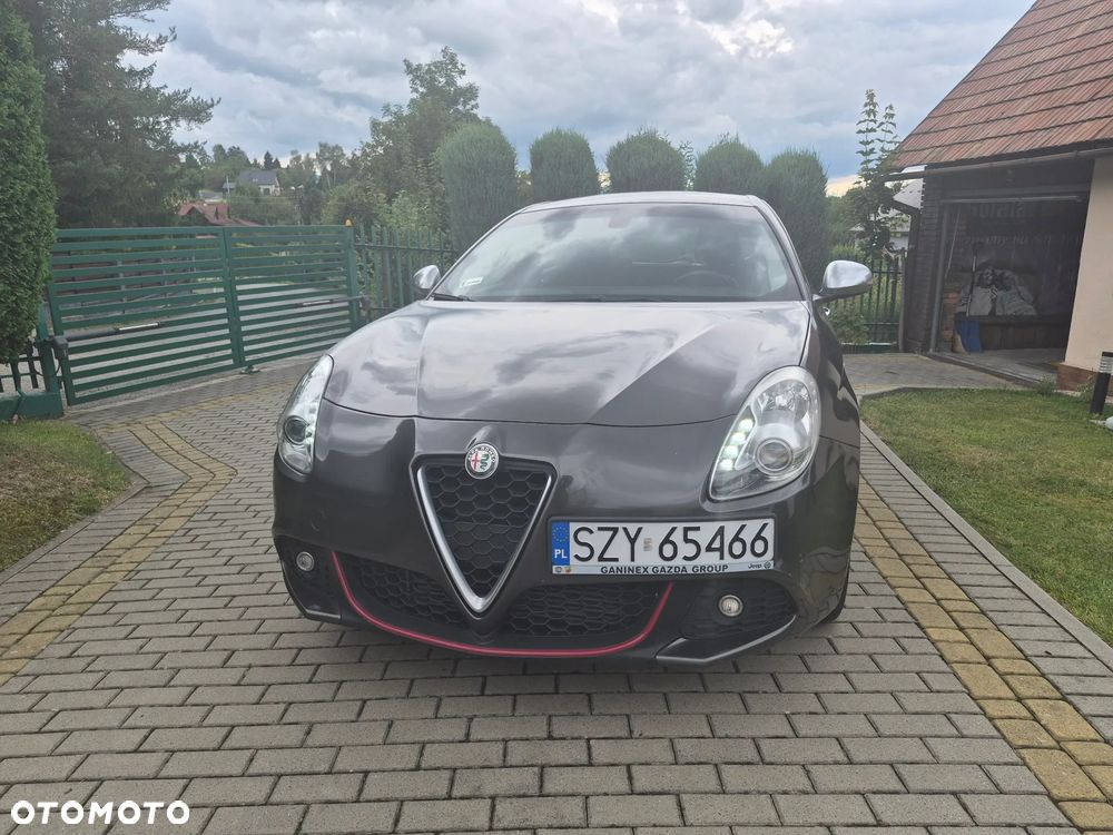 Alfa Romeo Giulietta - 2