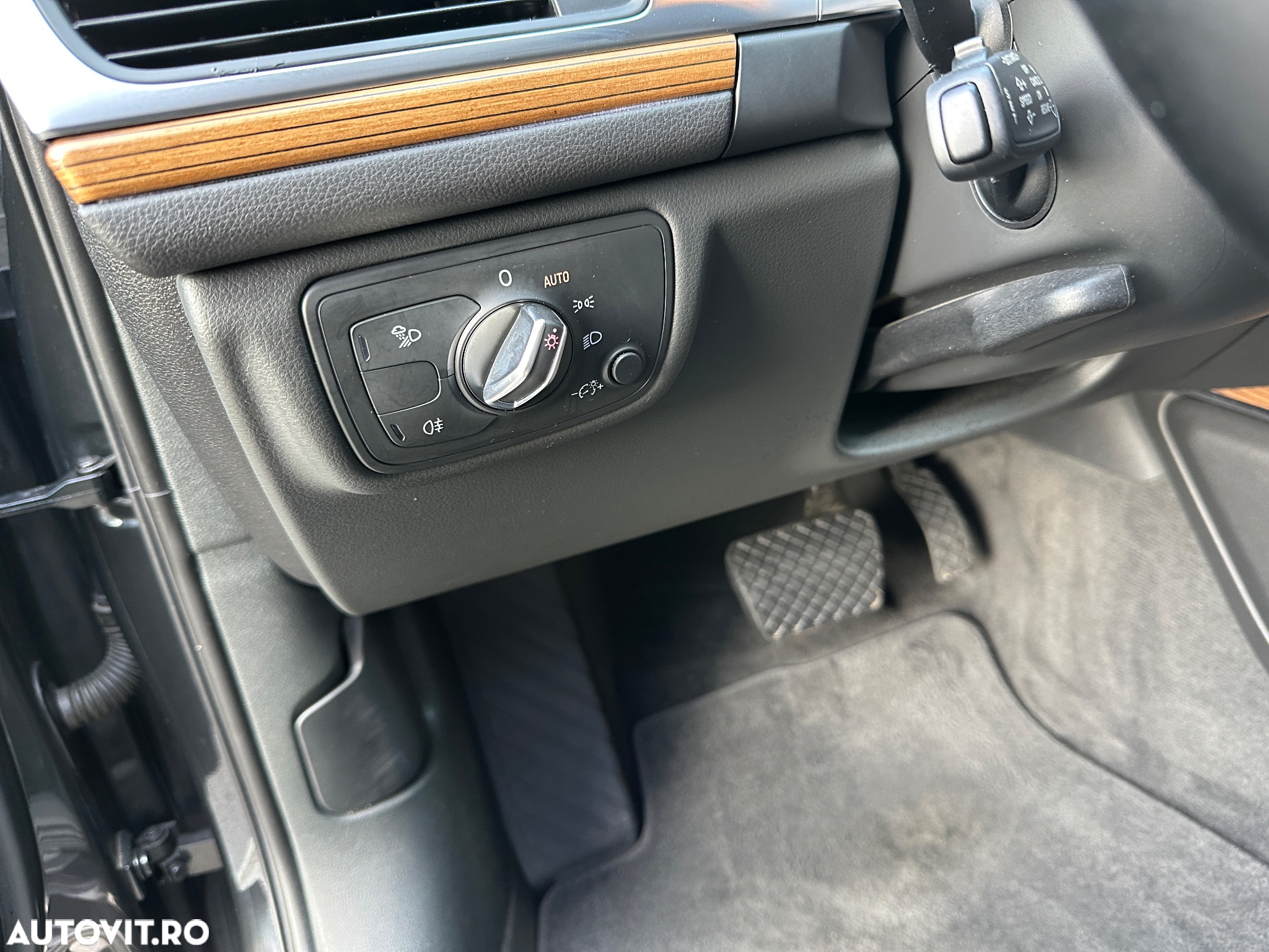 Audi A6 Avant 2.0 TDI Ultra S tronic - 13