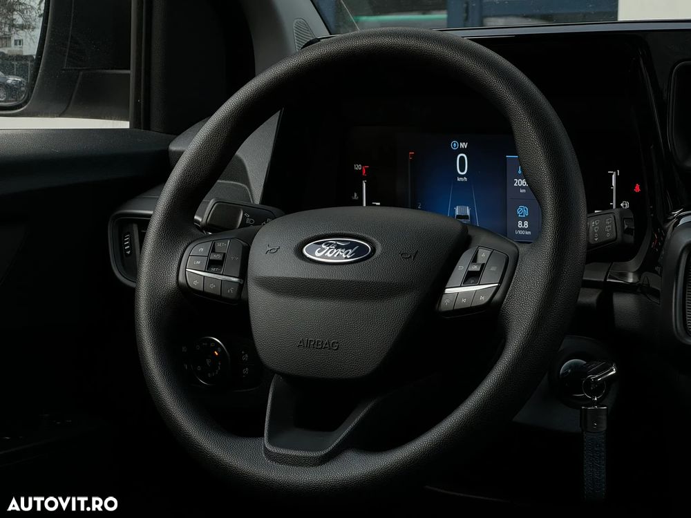 Ford Tourneo Courier 1.0 EcoBoost Trend - 20