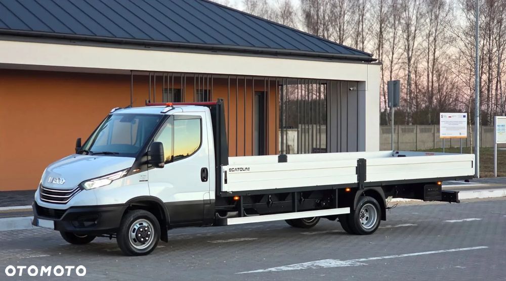 Iveco ❗️❗️DAILY 3.0 180KM MAXI 50C18 JAK NOWY ❗️❗️NOWY MODEL / SKRZYNIA OTWARTA SCATOLINI / 3500KG HAK / PIERWSZY WŁASCICIEL / NAVI / KAMERA COFANIA / FULL LED / TEMPOMAT AKTYWNY / BLIŹNIAKI / BURTY ALUMINIOWE / WERSJA WZMOCNIONA / FULL OPCJA / SERWIS ASO / SALON POLSKA / 35C15 50C15 35C18❗❗ JAK Z SALONU - NOWY -❗❗ - 2