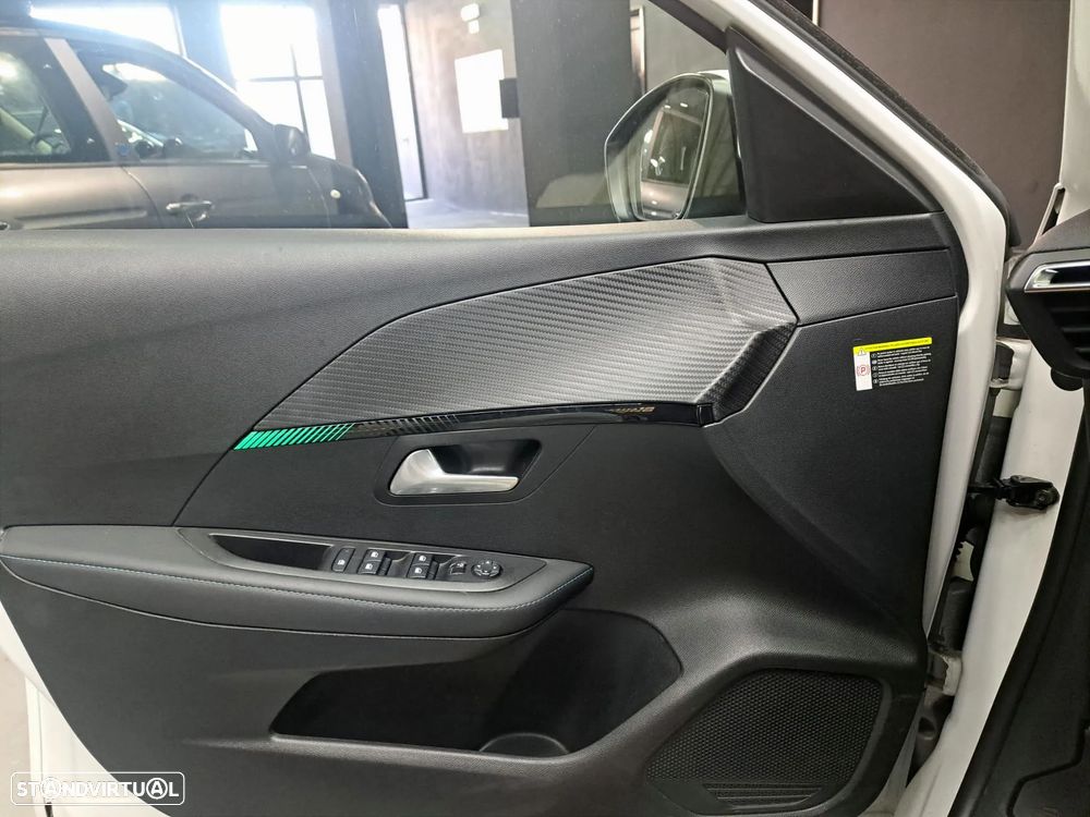 Peugeot 208 1.2 PureTech Allure Pack - 13