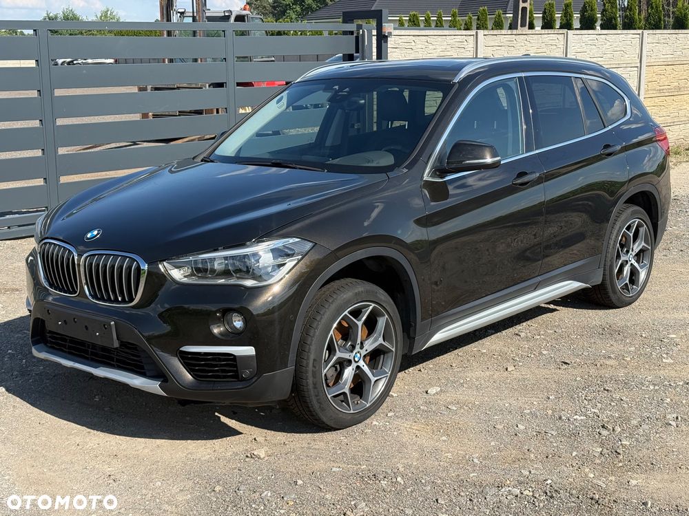 BMW X1 xDrive20d Advantage sport - 1