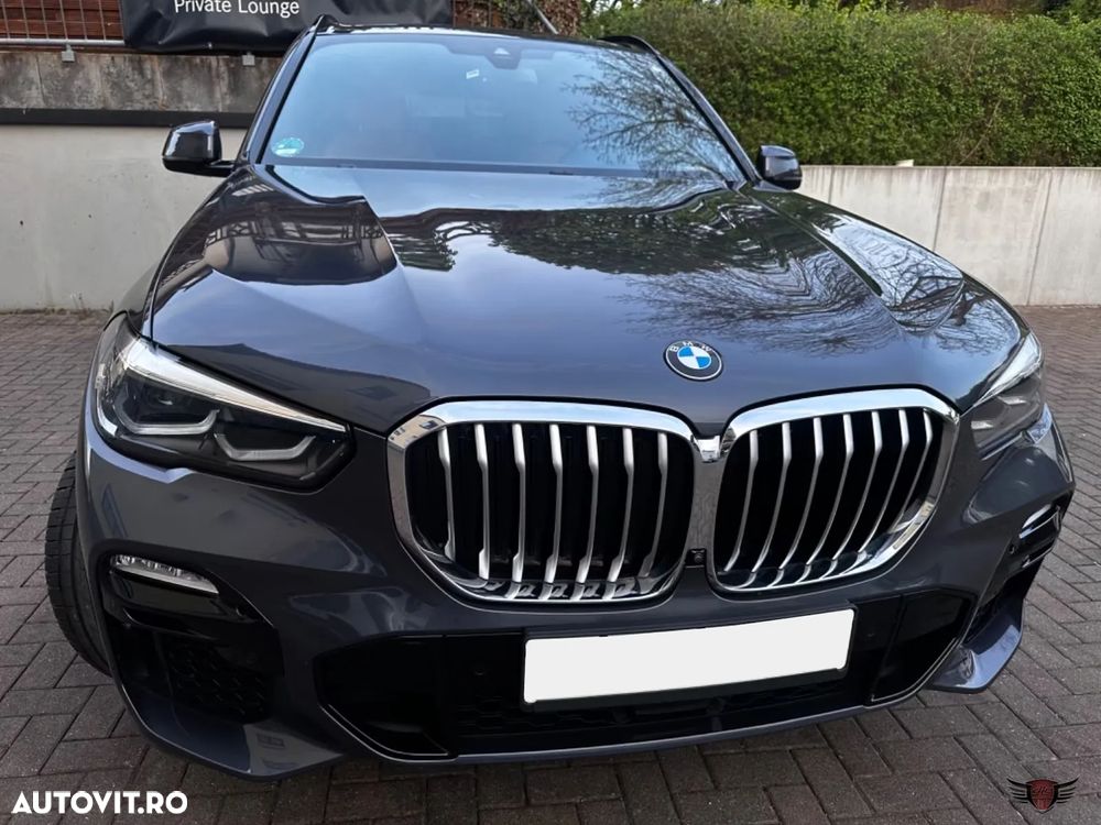 BMW X5 xDrive45e - 33