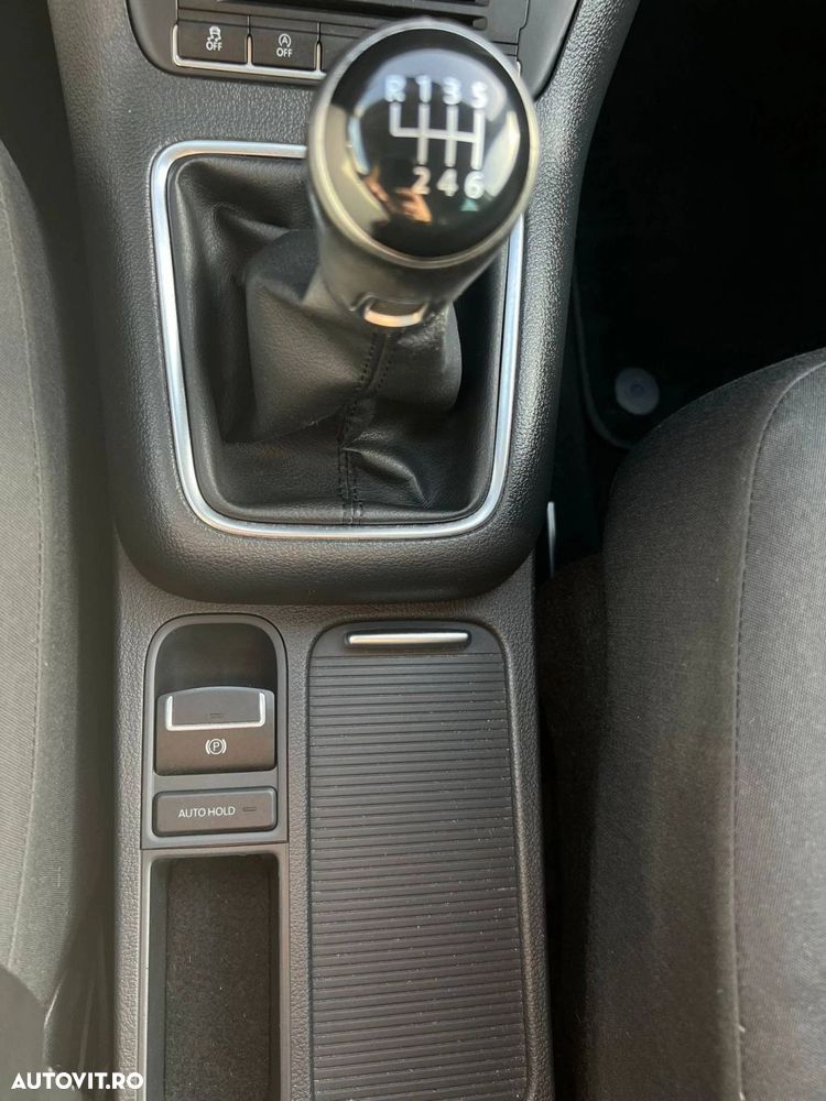 Volkswagen Tiguan - 18