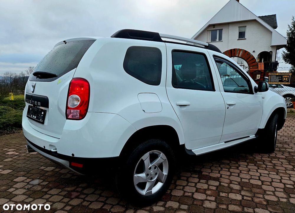 Dacia Duster 1.6 16V 4x4 Prestige - 6