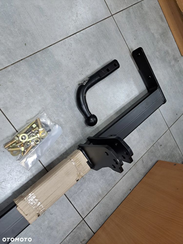 Hak holowniczy Autohak Volvo S60 V60 NOWY! 2010 DO 2018 - 2