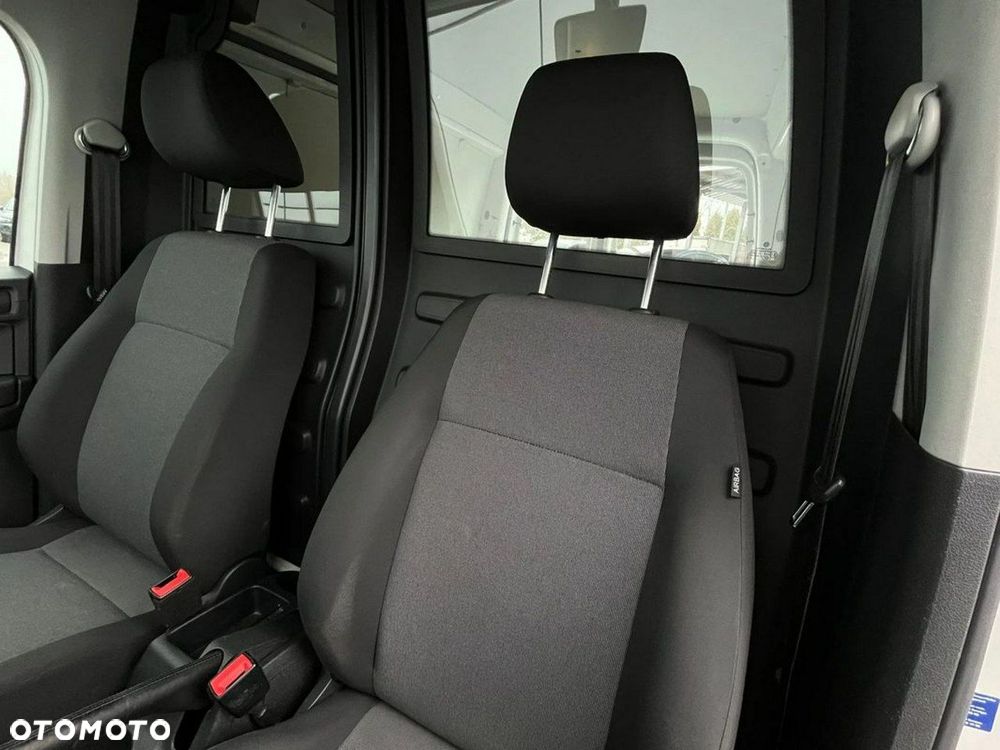Volkswagen Caddy - 19