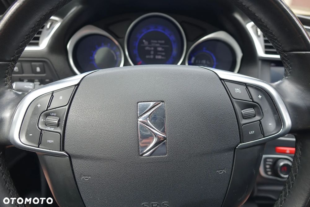 DS Automobiles DS 4 - 18