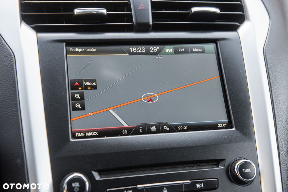Ford Mondeo 2.0 TDCi Trend PowerShift - 24