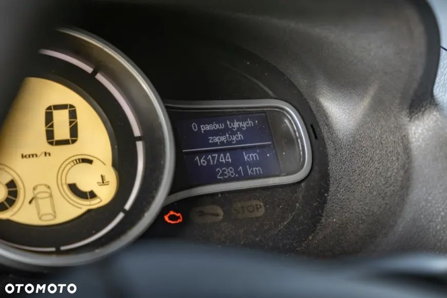 Renault Megane 1.6 16V Authentique - 10