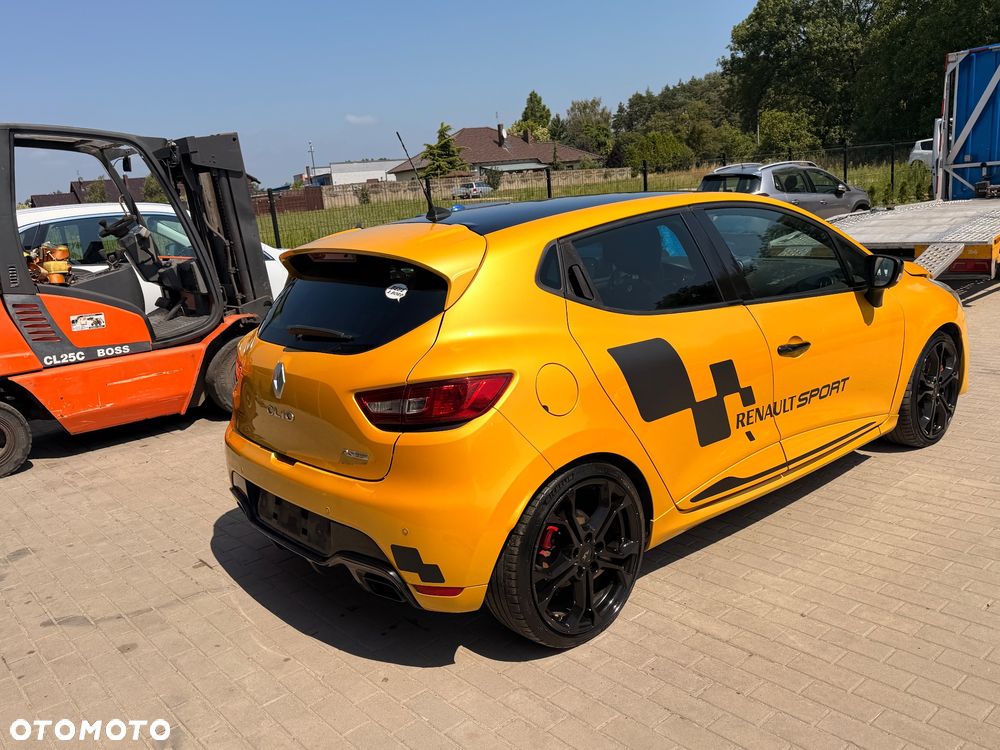 Renault Clio TCe 200 EDC Sport R.S - 10