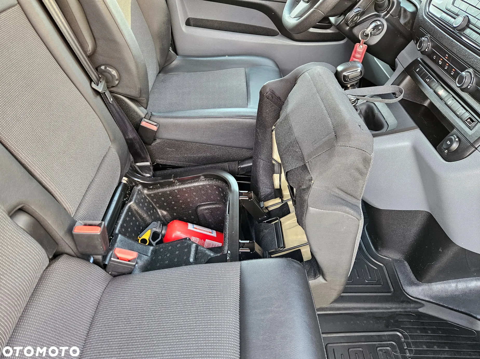 Toyota PROACE M 2.0 122KM - 10