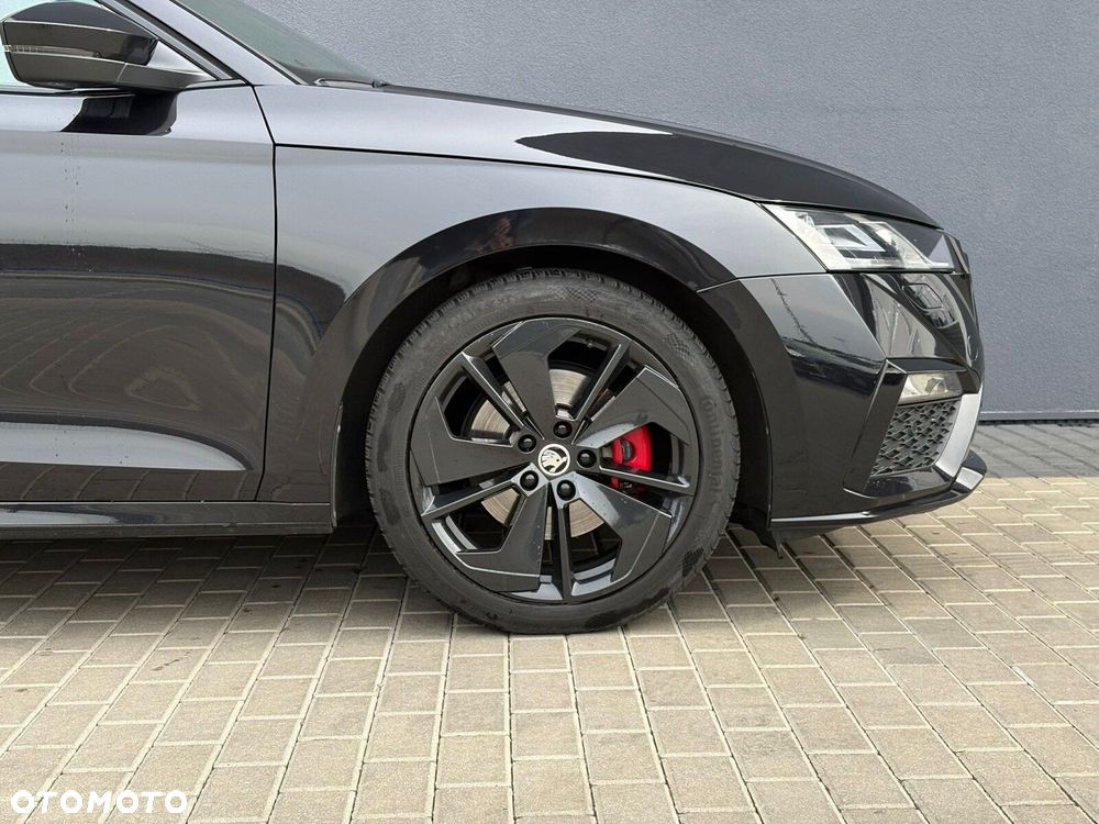 Skoda Octavia 2.0 TDI RS DSG - 22