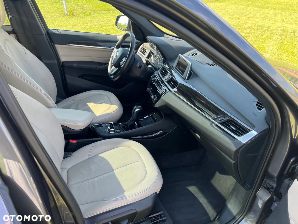 BMW X1 - 15