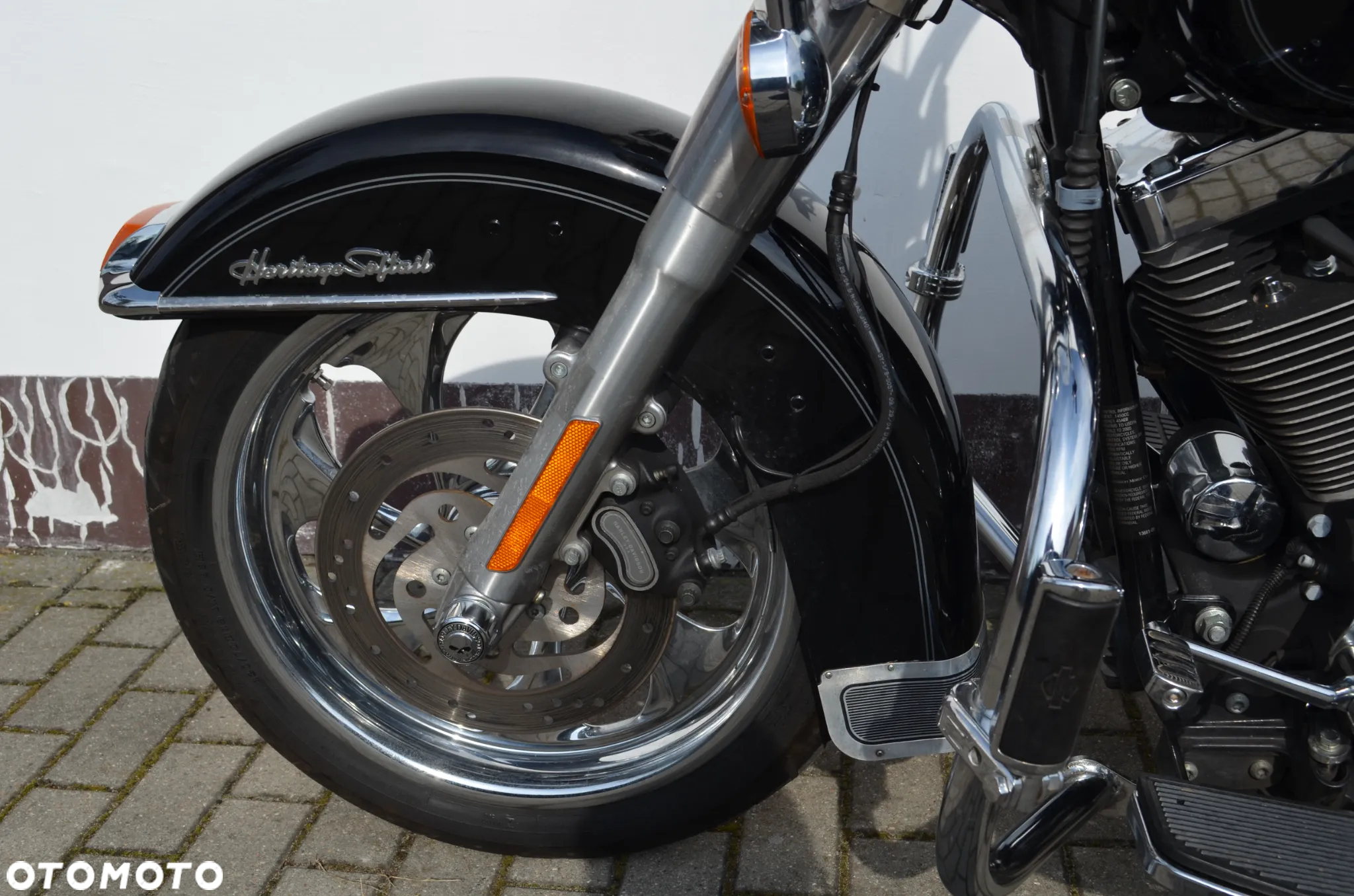 Harley-Davidson Softail Heritage Classic - 40