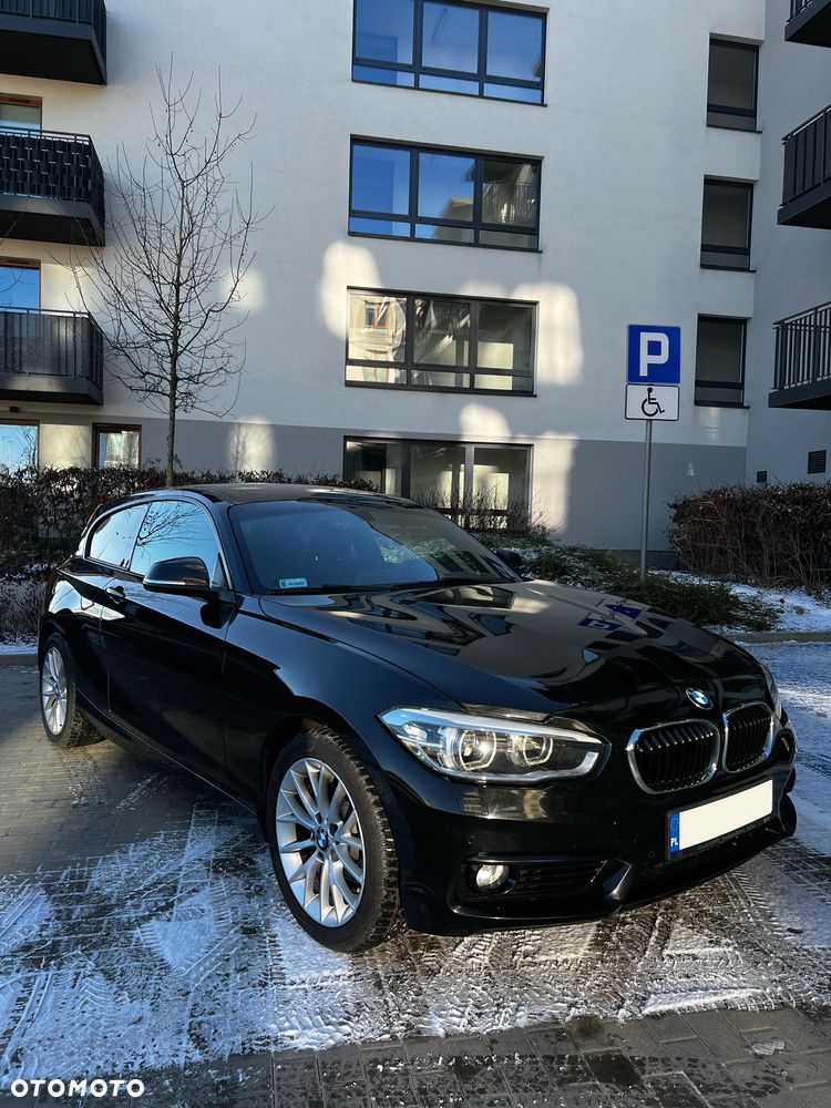 BMW Seria 1 118d Sport Line - 2