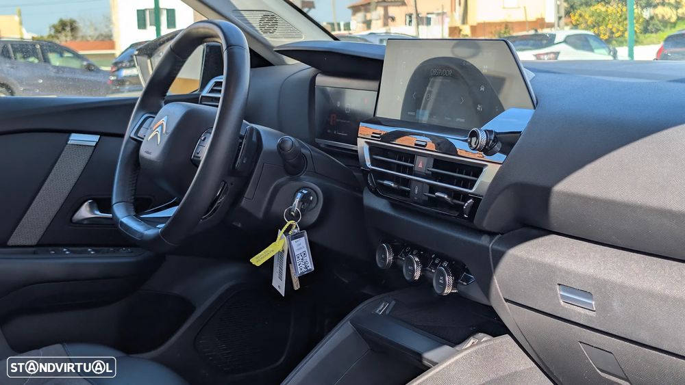 Citroën C4 1.2 PureTech Plus EAT8 - 10