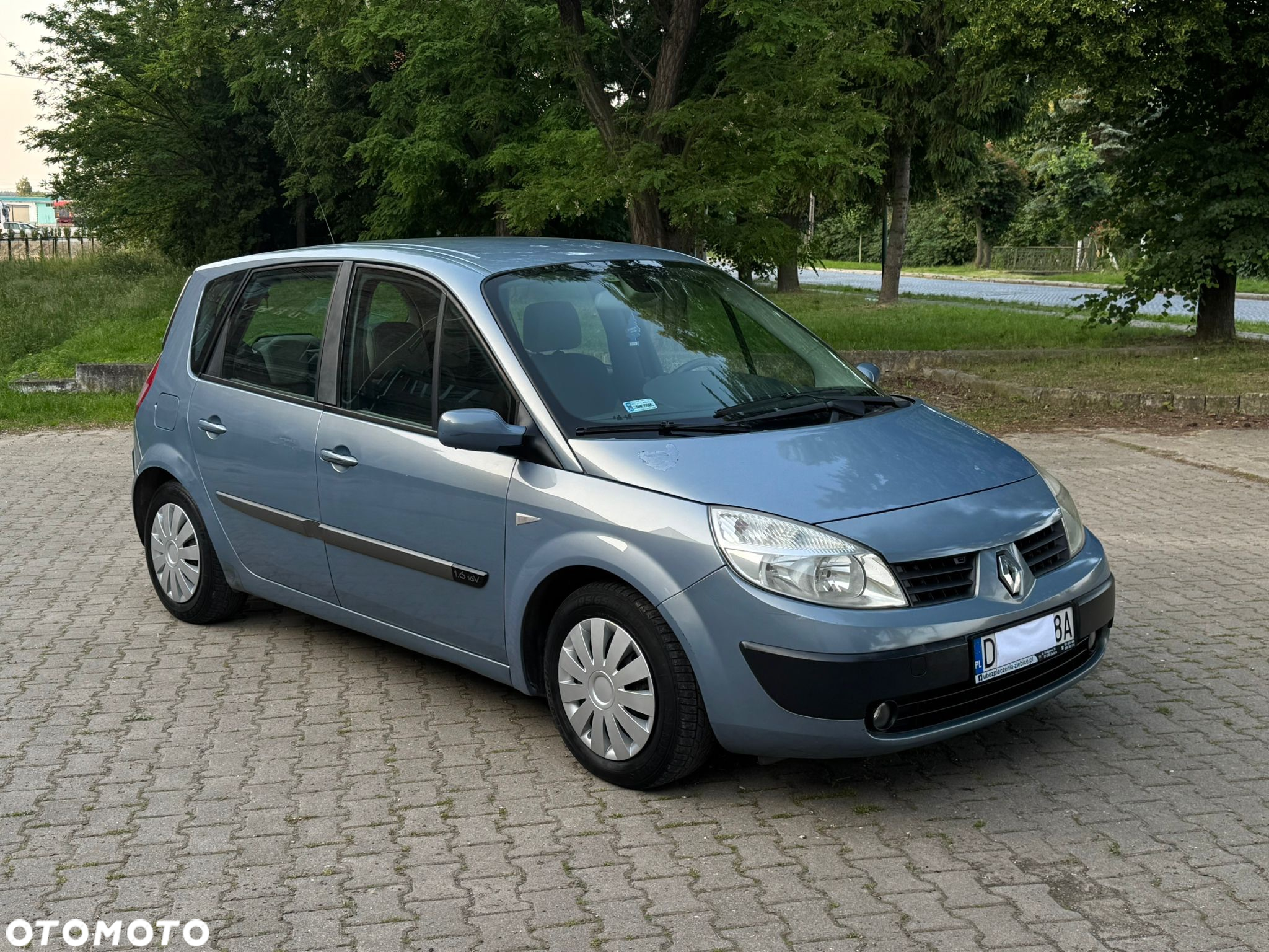 Renault Scenic 1.6 Confort Expression - 2