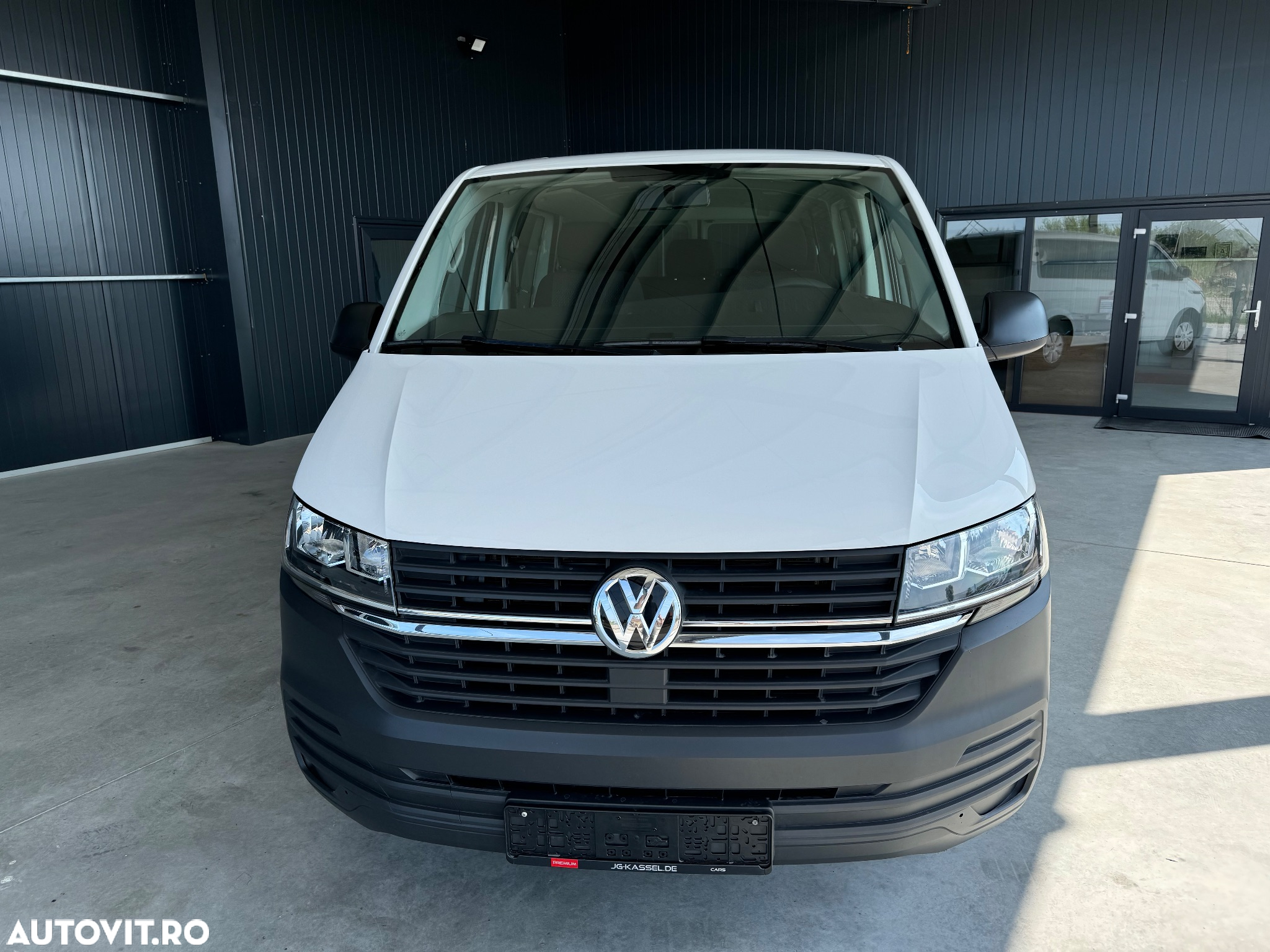 Volkswagen Transporter Kombi T6.1 2.0 TDI 81 kW LR - 12