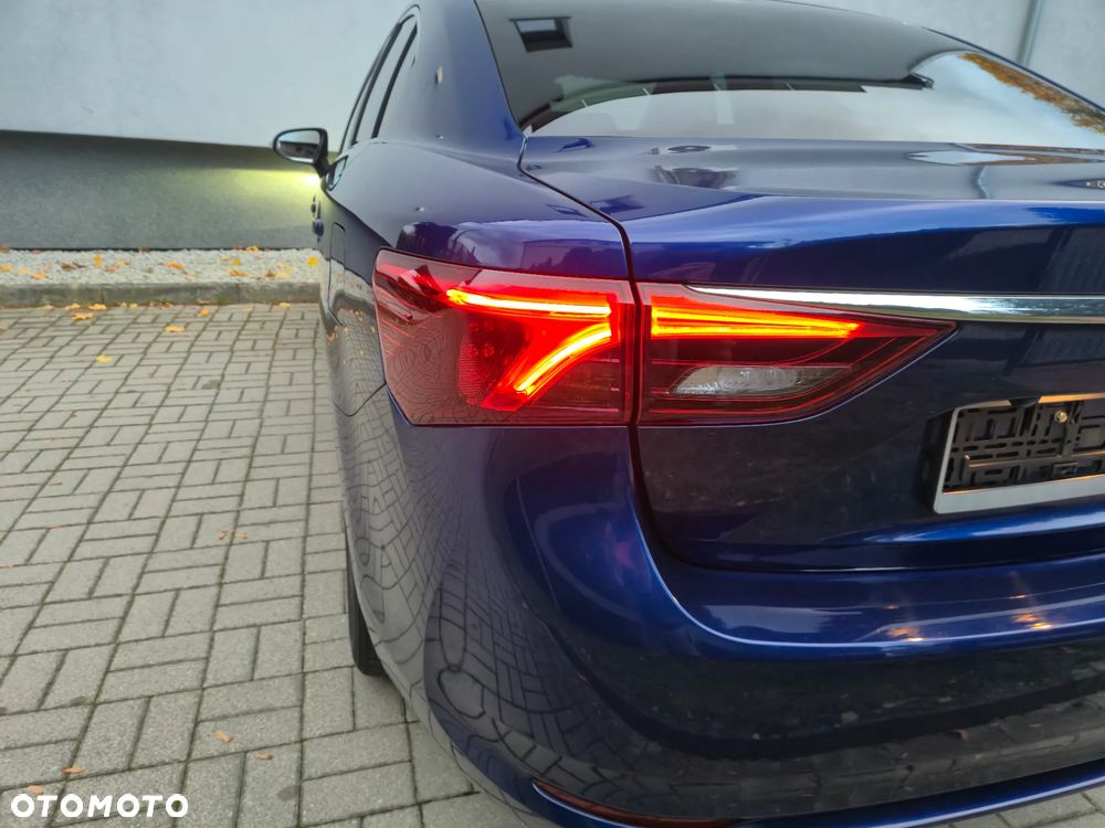 Toyota Avensis 1.8 Edition S+ - 8
