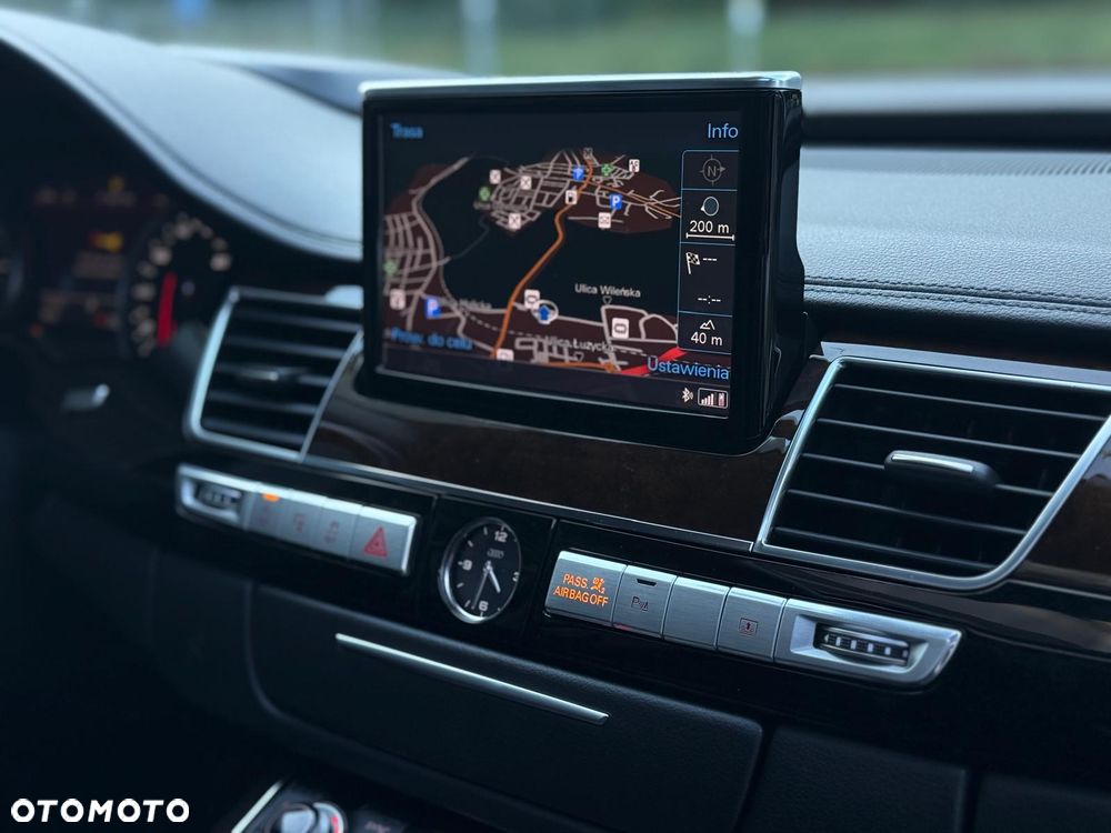 Audi A8 - 27