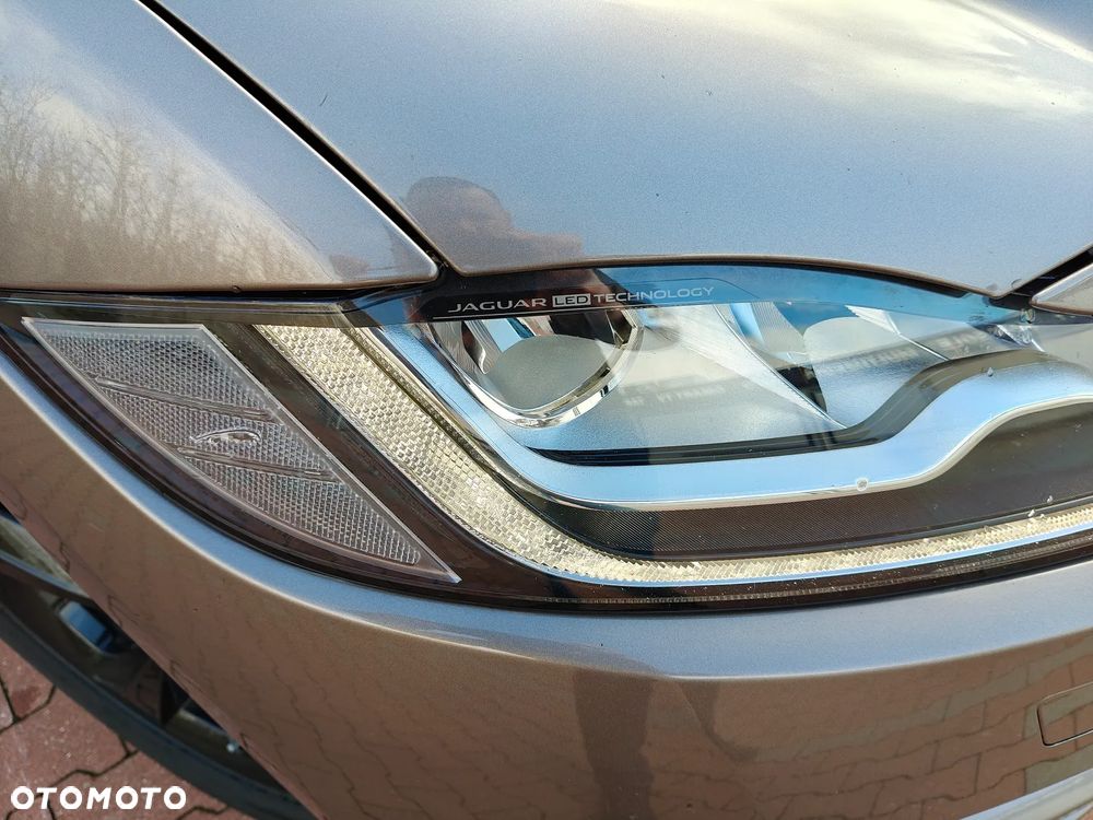 Jaguar F-Pace 3.0 TDV6 AWD S - 16