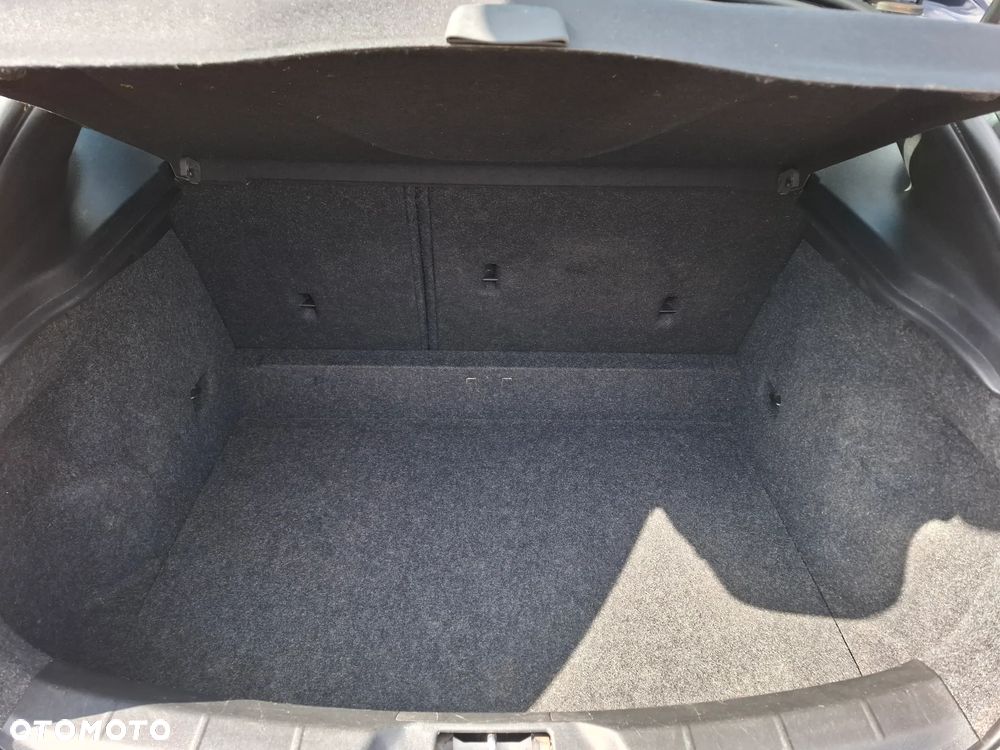 Volvo V40 Cross Country D3 Summum - 27