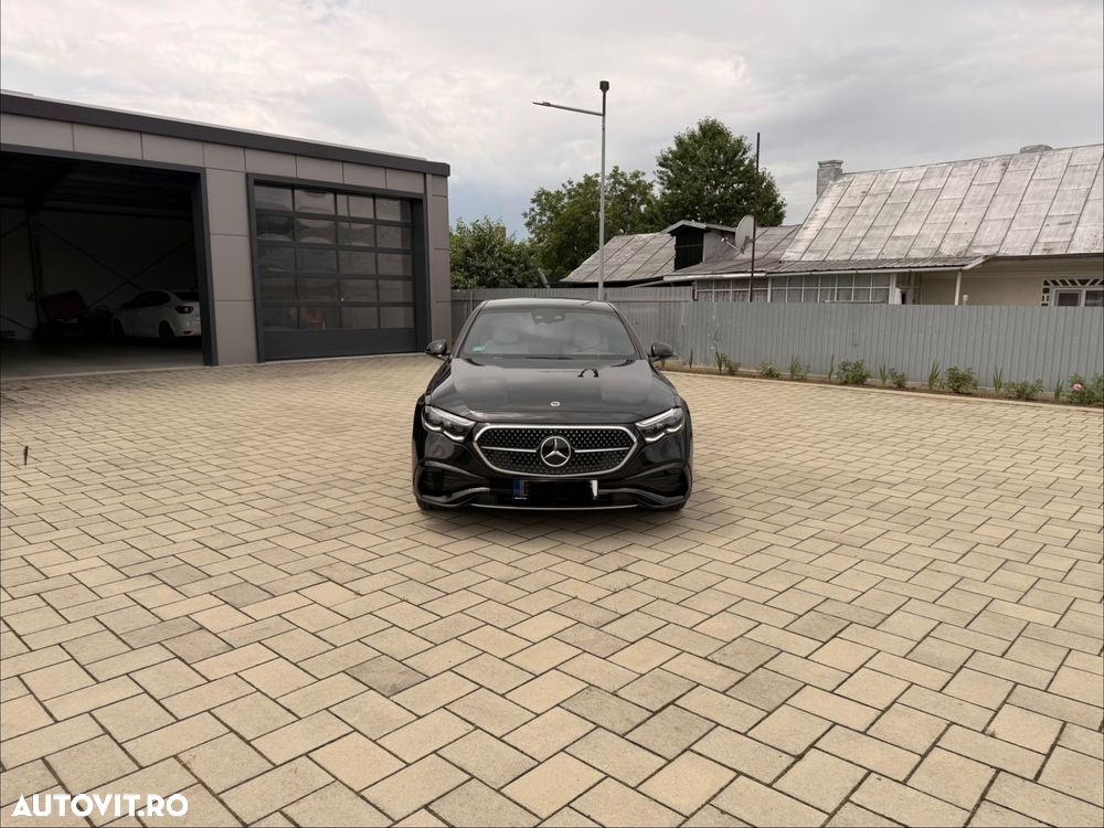 Mercedes-Benz E - 15
