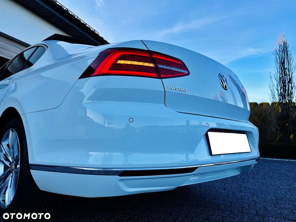 Volkswagen Passat 1.4 TSI ACT (BlueMotion Technology) Highline - 18