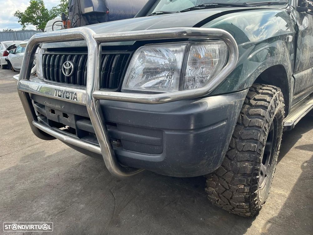 PARA-CHOQUES FRONTAL TOYOTA LAND CRUISER 80 2001 - 5