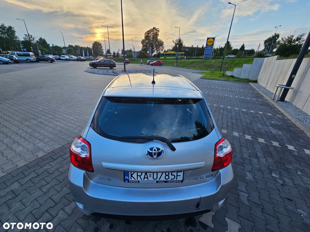 Toyota Auris - 10