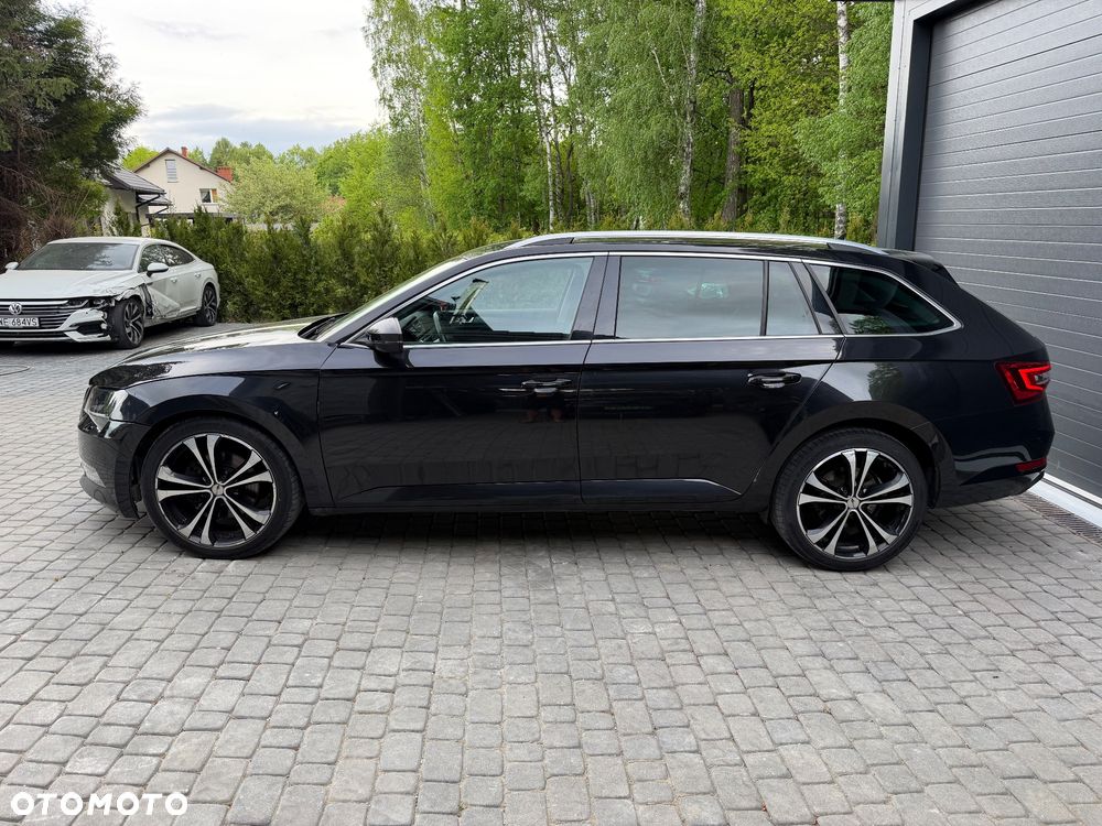 Skoda Superb 2.0 TDI 4x4 DSG Premium Edition - 8
