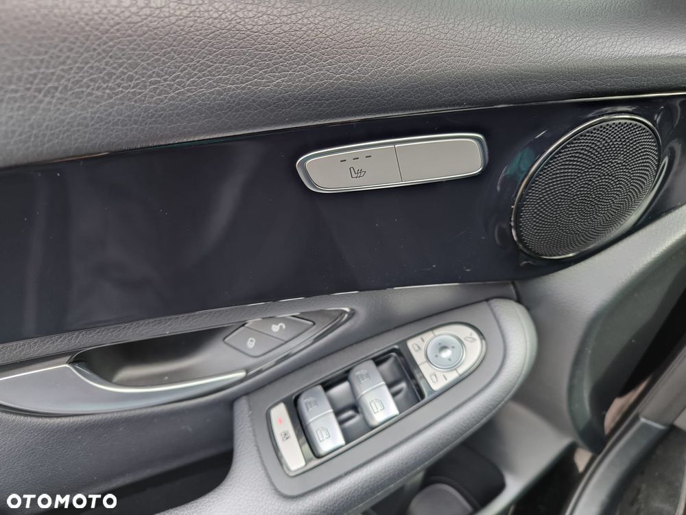 Mercedes-Benz GLC 200 d 4Matic 9G-TRONIC - 11